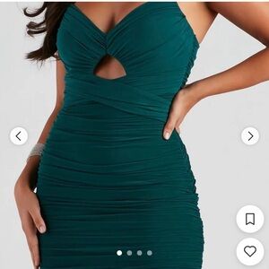 Windsor Ruched Mini Keyhole Bodycon Dress Small